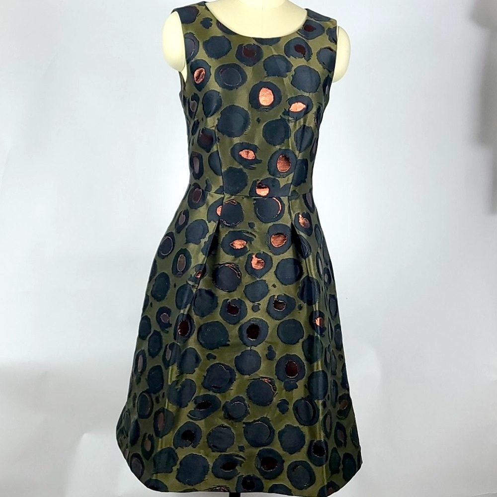 NWT Luisa Cerano Green With Metallic
